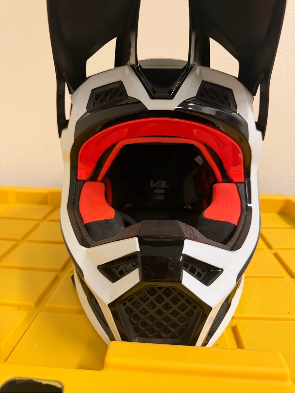 Motocross helmet